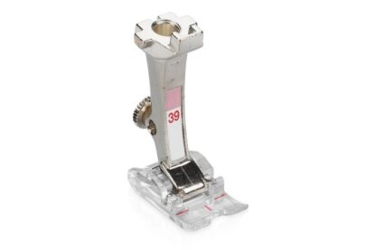 39 - Stickfuss mit t