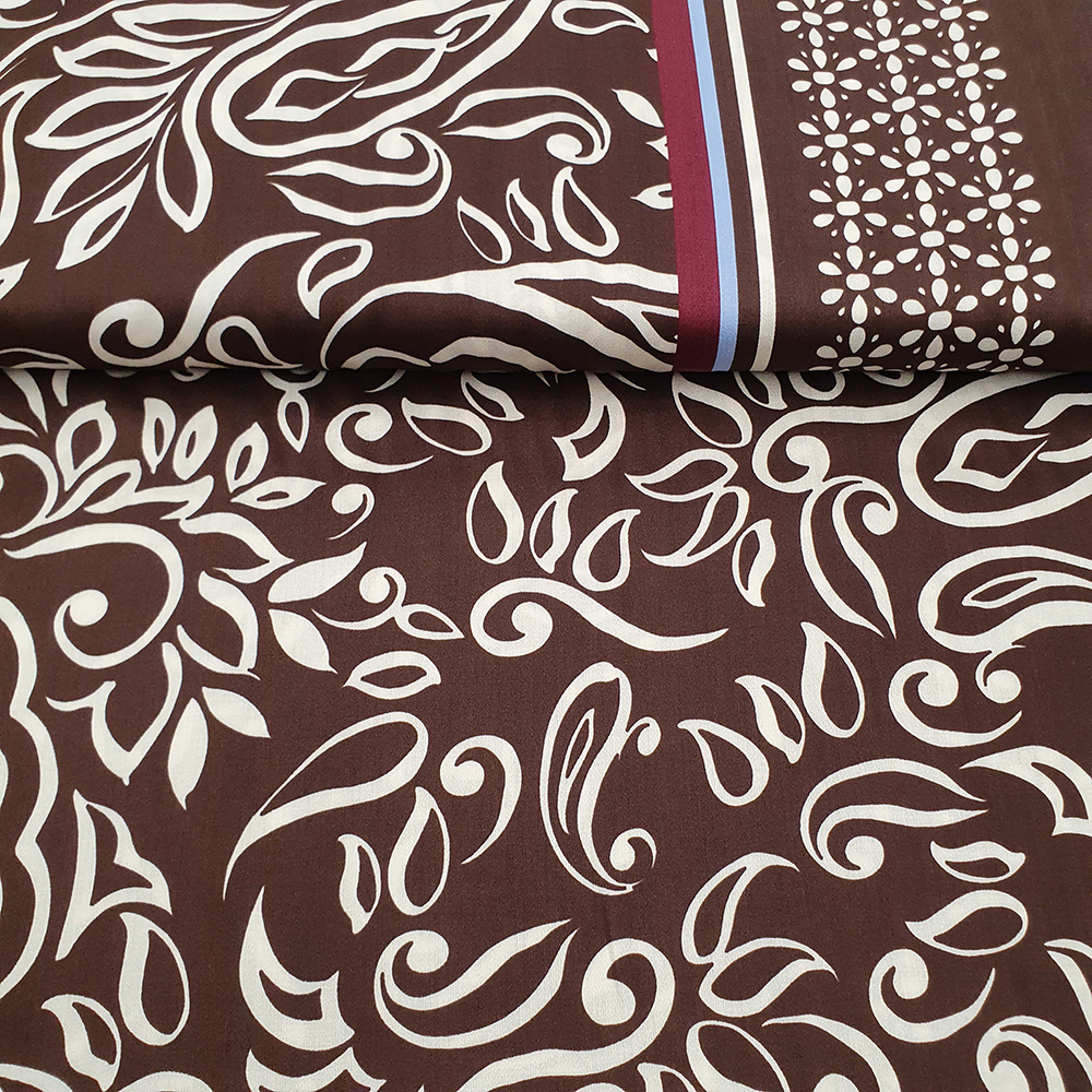 25988 Blusen, Bordür